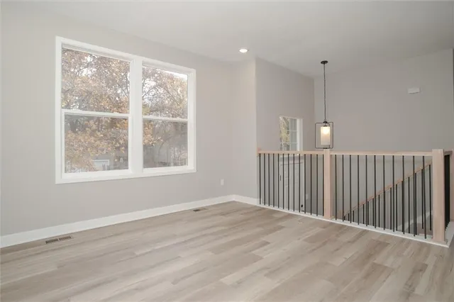 $335,000 | 1104 Northeast Columbus Street, Lee's Summit, MO 64086