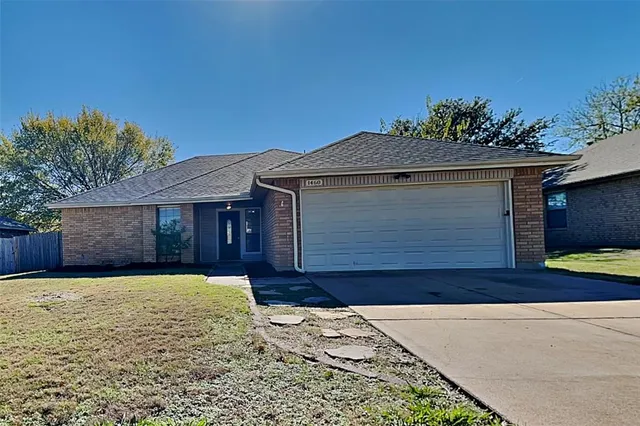 $2,295 | 1460 Sedalia Drive, Flower Mound, TX 75028