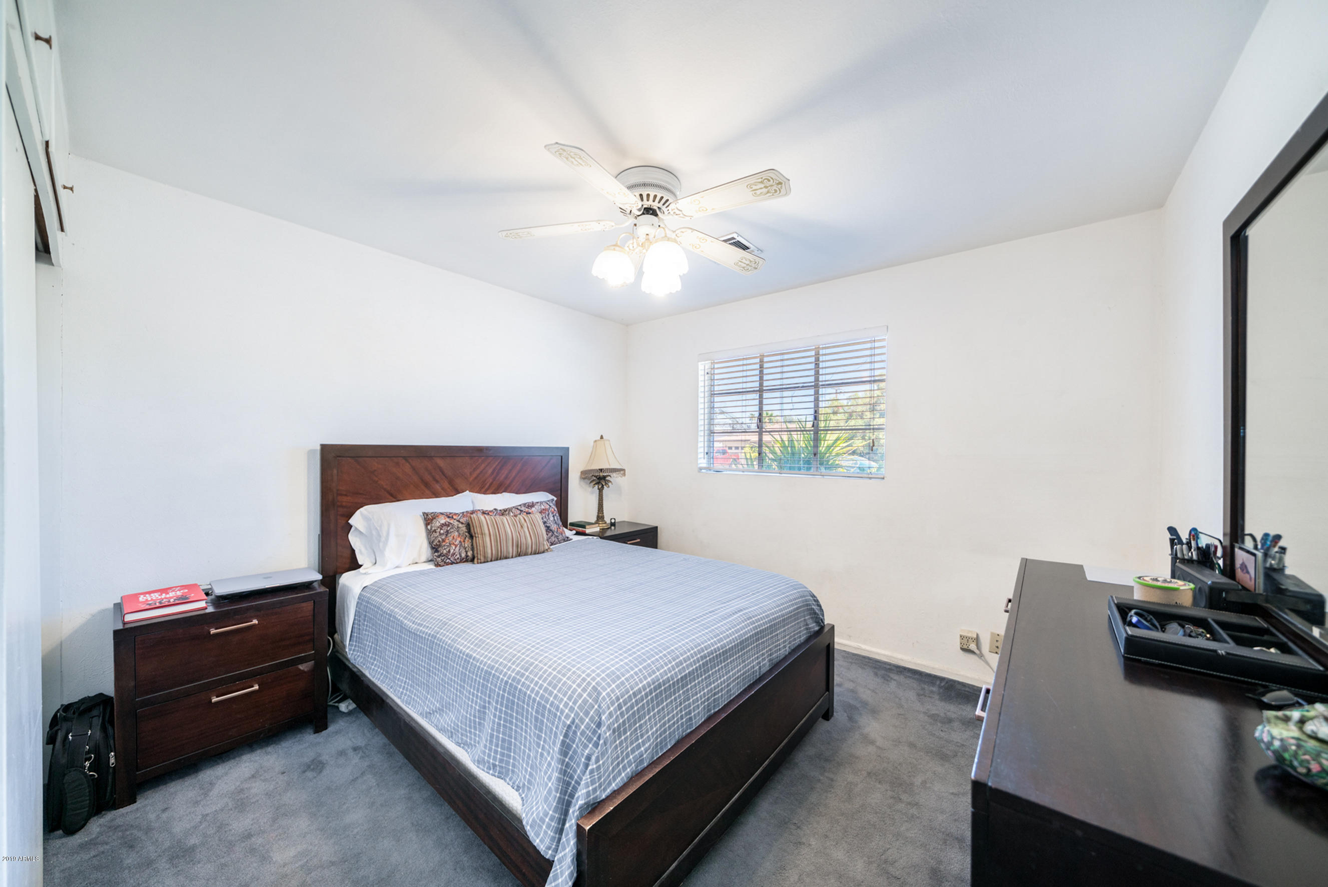439 West Cheery Lynn Road Phoenix, AZ 85013 - Photo 13 of 21 Second bedroom