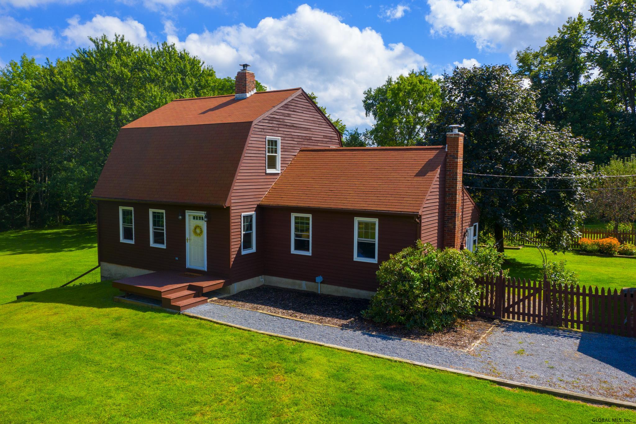 26 Degraff Road Charlton, NY 12010 - Photo 2 of 58 Photo 2