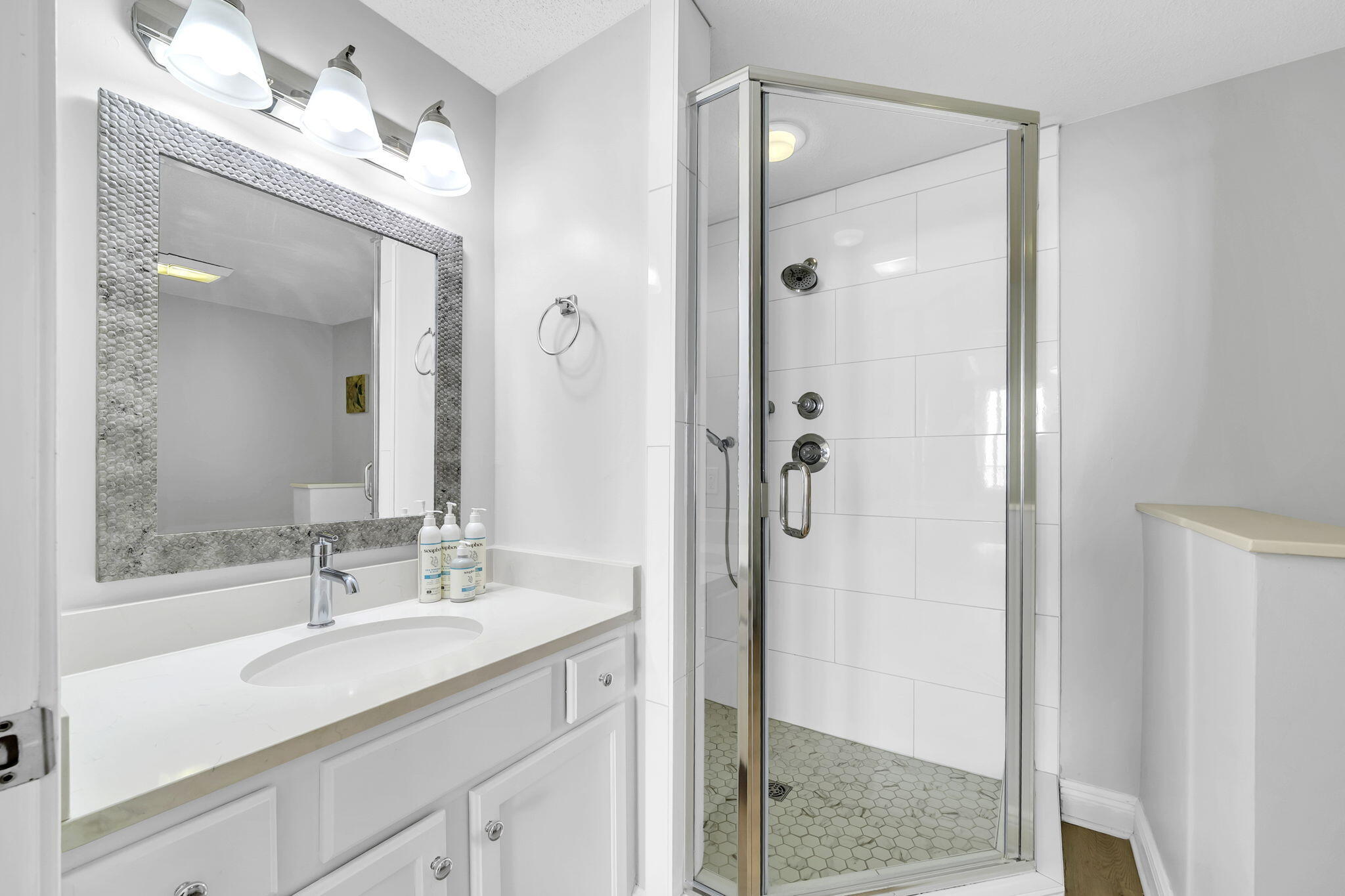 590 Santa Rosa Boulevard, Unit 418 Fort Walton Beach, FL 32548 - Photo 17 of 38 37-web-or-mls-DSC00399