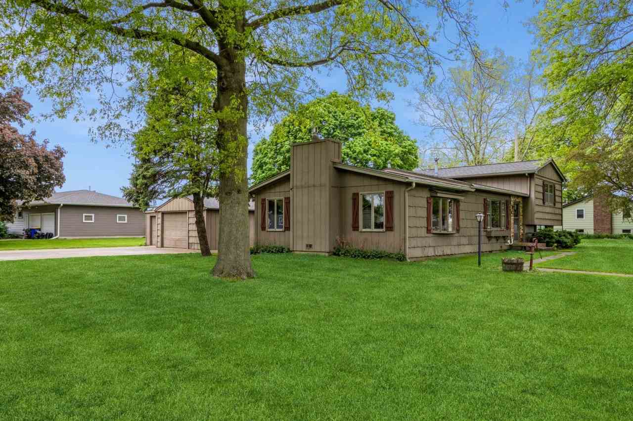 303 2nd Street Hills, IA 52235 - Photo 31 of 35 Gallery Image 31