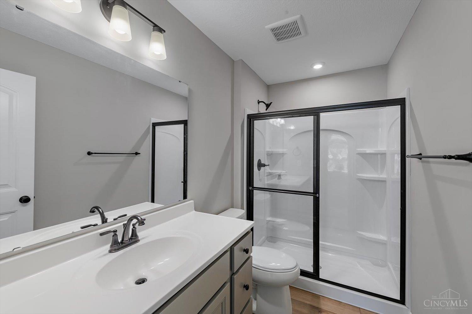 625 Tradition Ridge, Unit 80302 Cincinnati, OH 45245 - Photo 18 of 30 Gallery Image 18