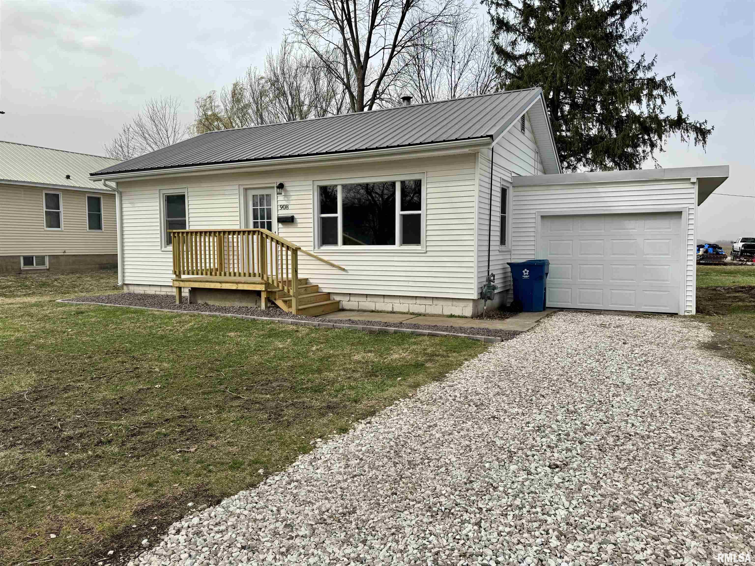 908 Hampton Lane Canton, MO 63435 - Photo 4 of 16