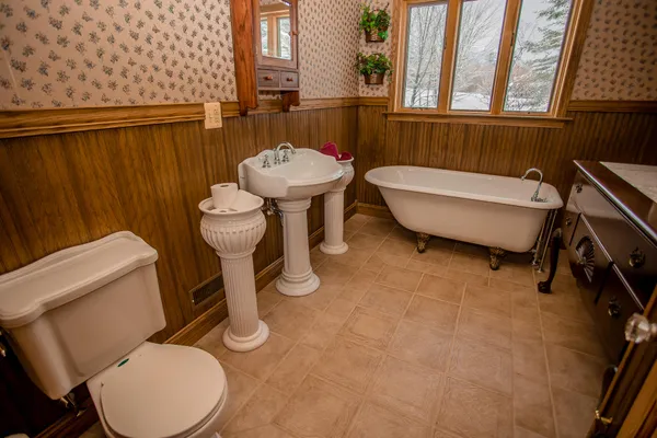 $675,000 | 88 Hall Hill Road, Rumford, ME 04276