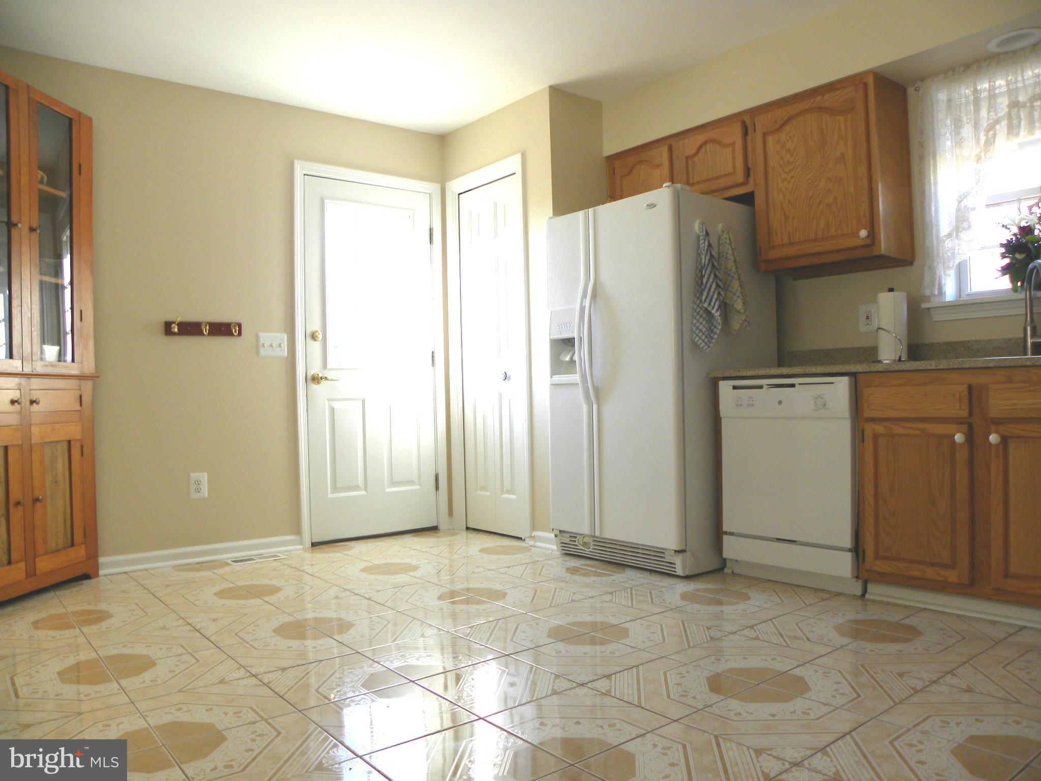 5385 Green Bridge Road Dayton, MD 21036 - Photo 3 of 29 Access to home via kitchen from parking area
