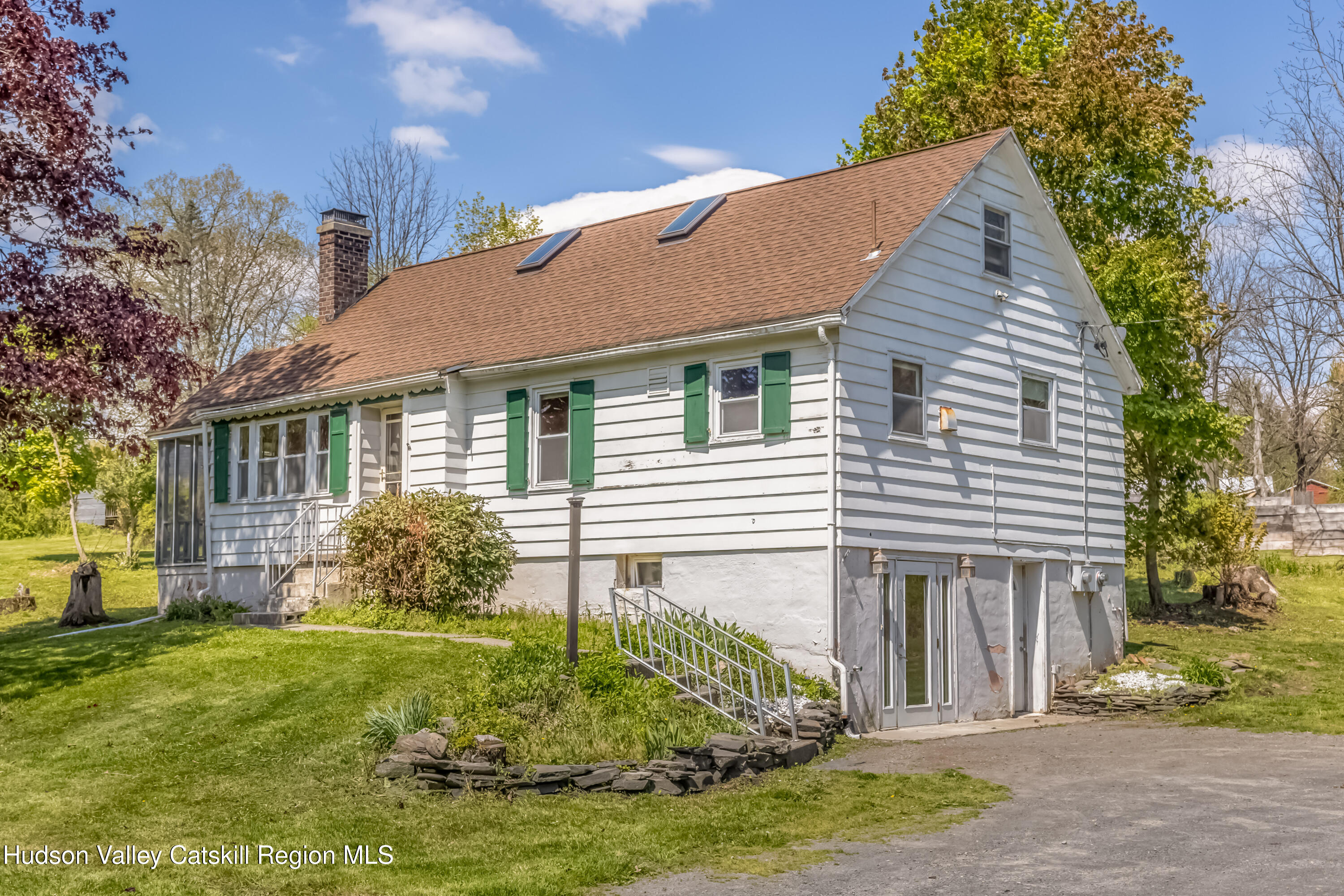 3988 Highway 209 Stone Ridge, NY 12484 - Photo 19 of 32 3988_US209_05-04-26--9