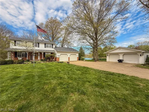 $525,000 | 2470 Stiegler Road, Valley City, OH 44280