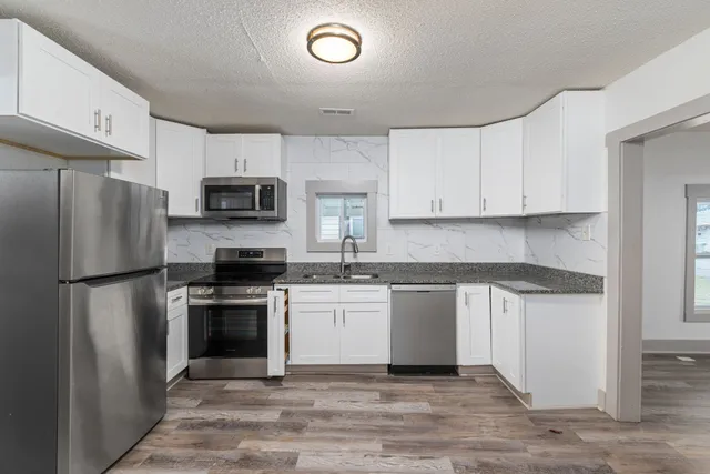 $1,100 | 508 5th Street, Lawrenceburg, TN 38464