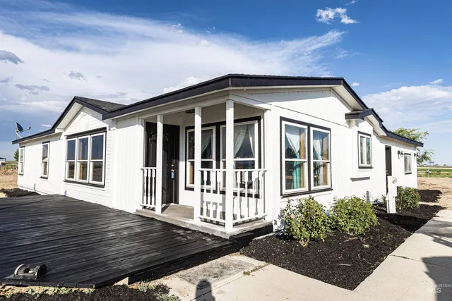 $400,000 | 21710 Wood Lane, Parma, ID 83660