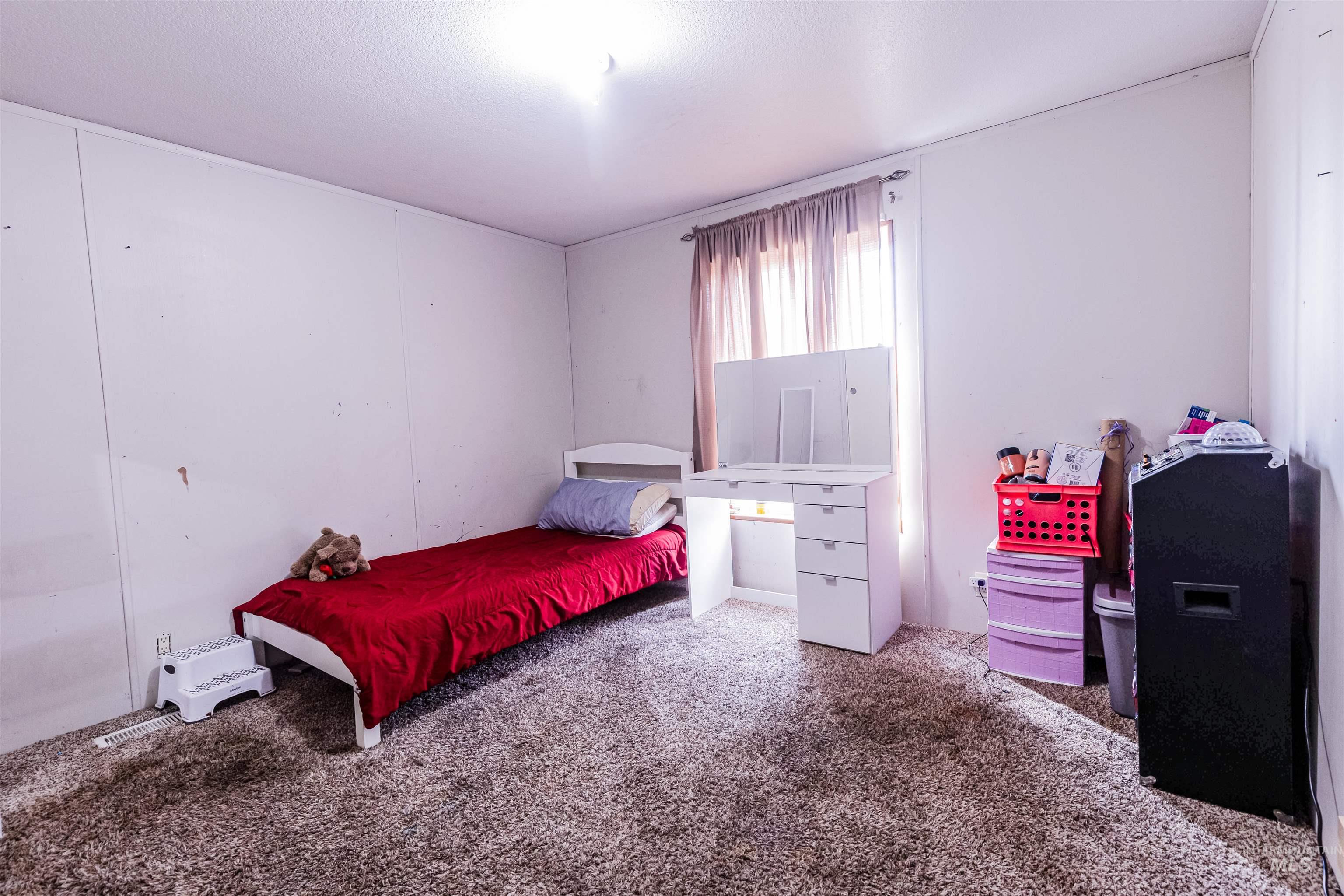 21710 Wood Lane Parma, ID 83660 - Photo 9 of 15