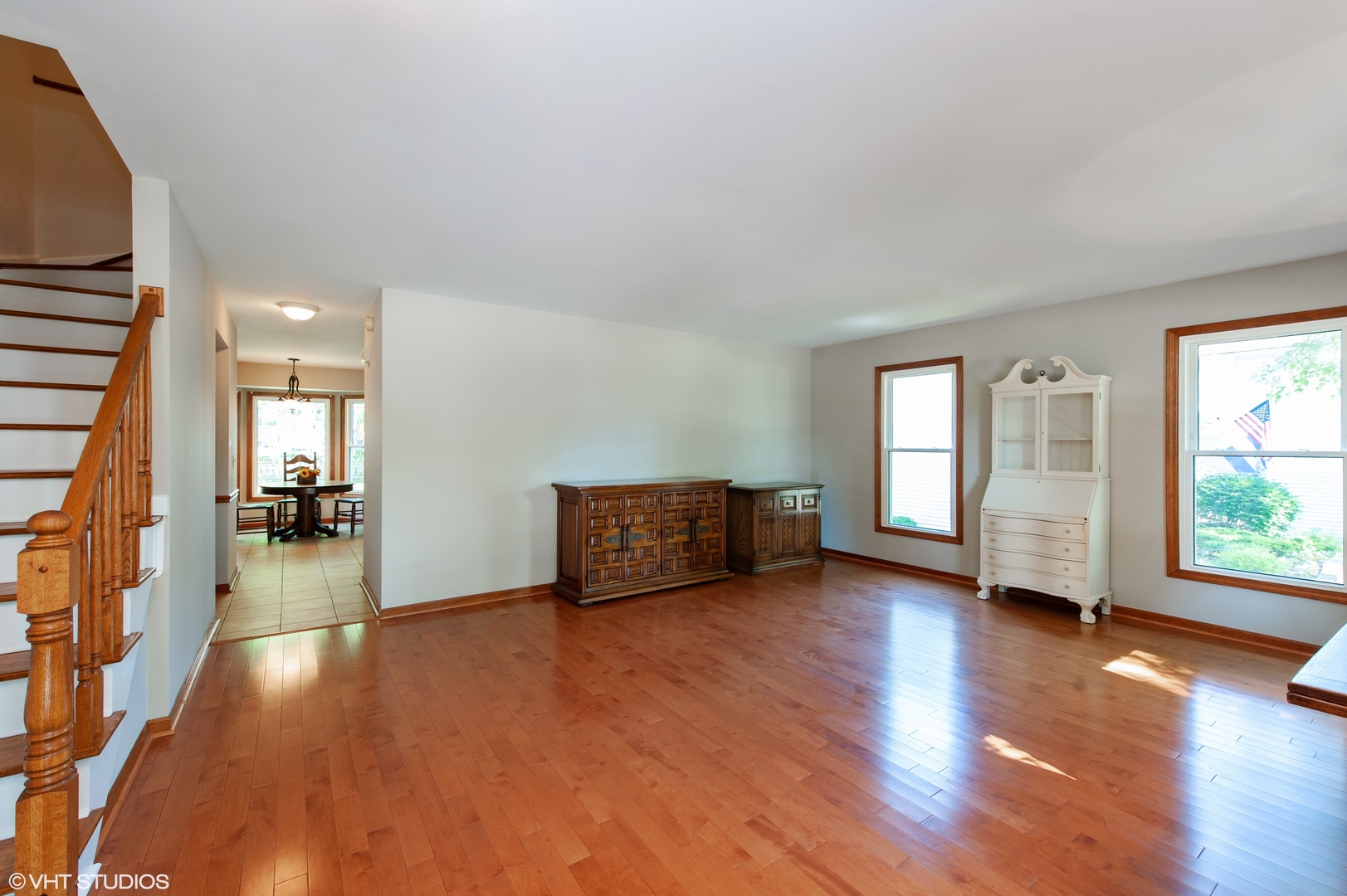 248 Foxmoor Road Fox River Grove, IL 60021 - Photo 3 of 15