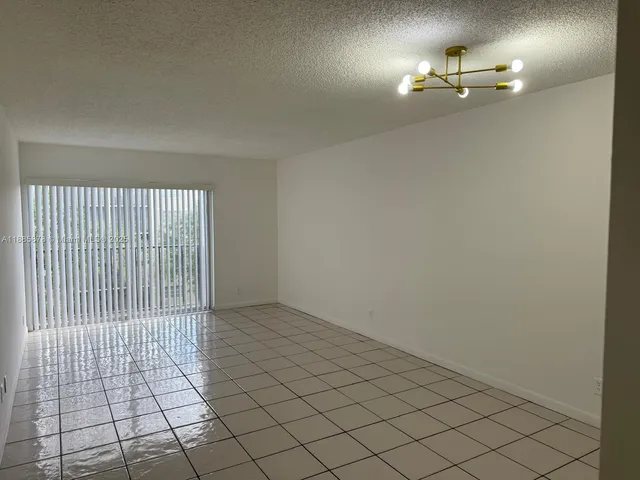 $1,750 | 8550 Sherman Circle North, Unit 403, Miramar, FL 33025