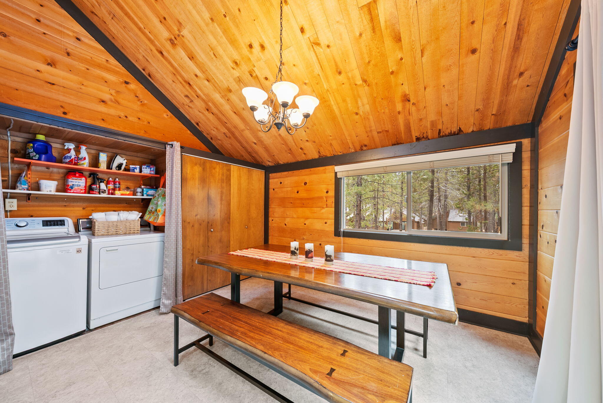 57377 Overlook Road Sunriver, OR 97707 - Photo 13 of 50 18-web-or-mls-Riley Visuals-18