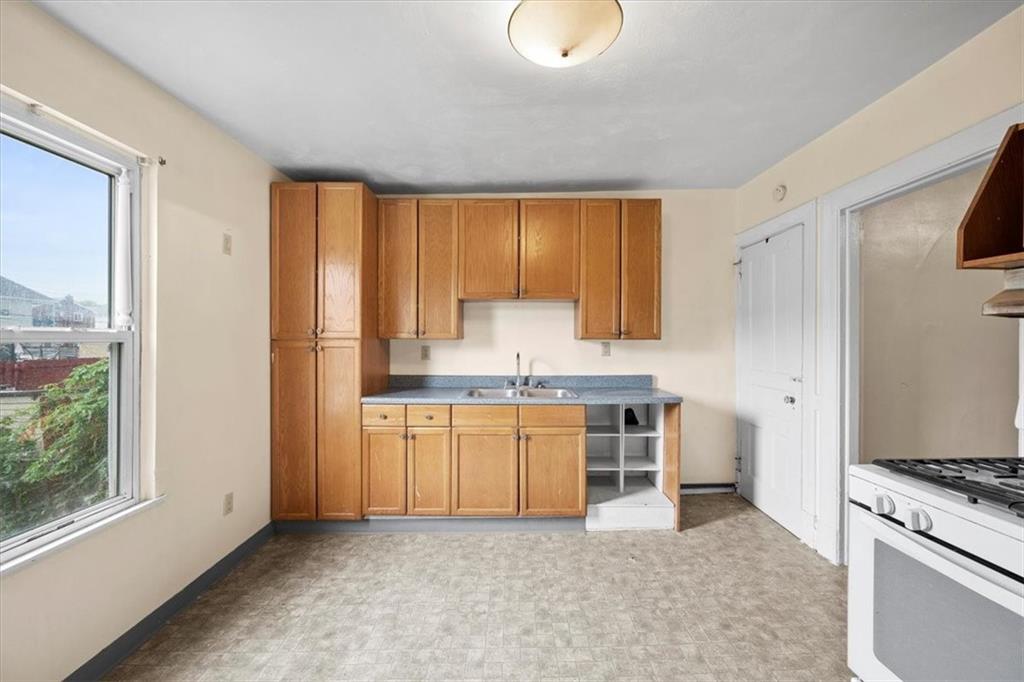 1111 Dohrman Street McKees Rocks, PA 15136 - Photo 11 of 24 Gallery Image 11