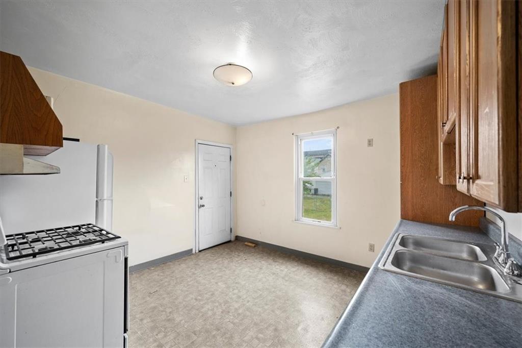 1111 Dohrman Street McKees Rocks, PA 15136 - Photo 9 of 24 Gallery Image 9