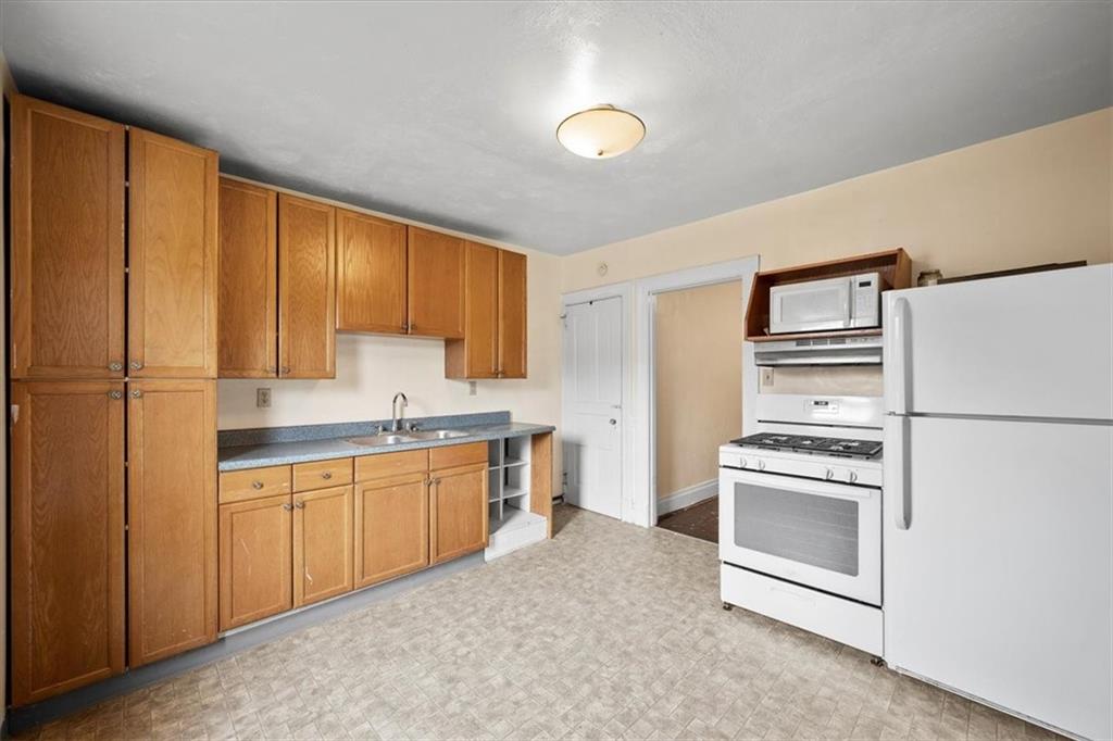 1111 Dohrman Street McKees Rocks, PA 15136 - Photo 10 of 24 Gallery Image 10