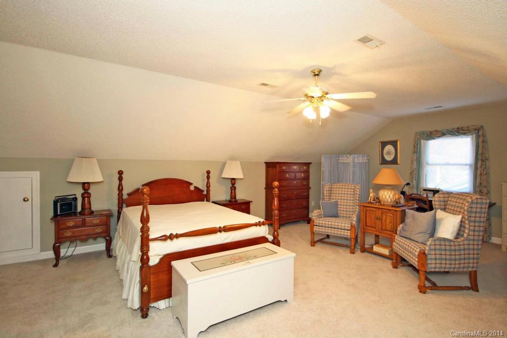 4996 Kiser Island Road Terrell, NC 28682 - Photo 14 of 24 Gallery Image 14
