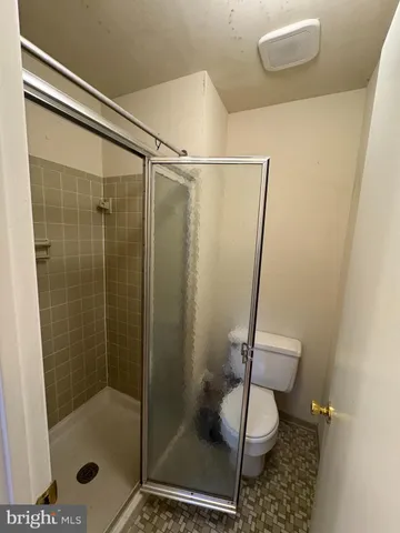 $3,800 | 6437 Alloway Court, Springfield, VA 22152