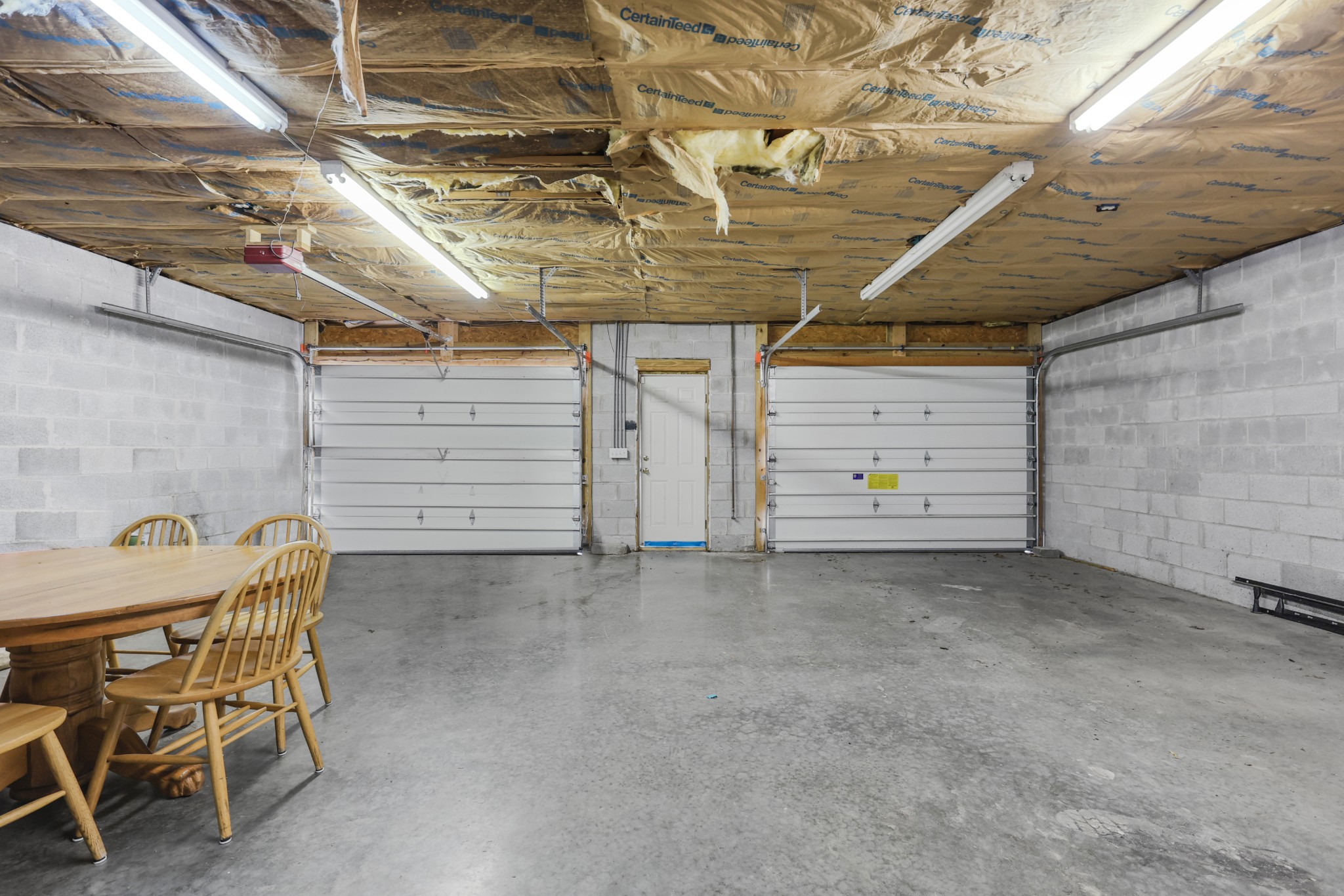 126 4th Avenue North Baxter, TN 38544 - Photo 28 of 33 a view of a room with storage