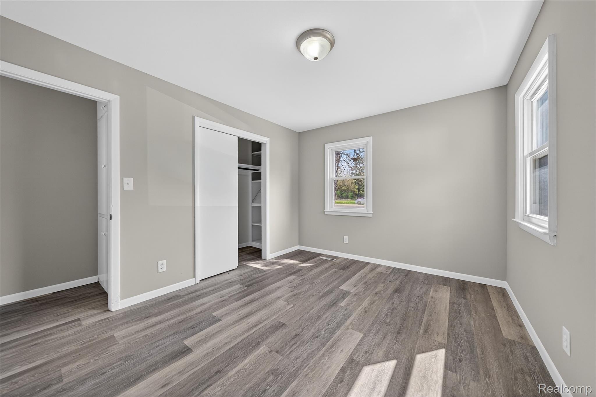 5357 Sashabaw Road Clarkston, MI 48346 - Photo 15 of 25 5357-Sashabaw-Rd-Clarkston-Mi-14.jpg