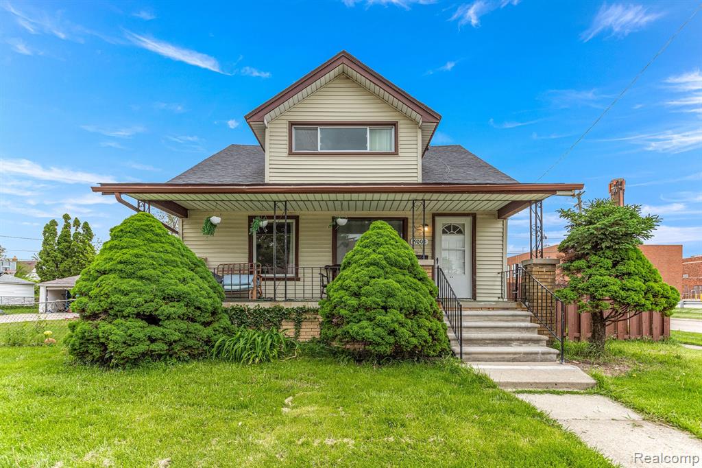 5002 Mead Street Dearborn, MI 48126 - Photo 1 of 26