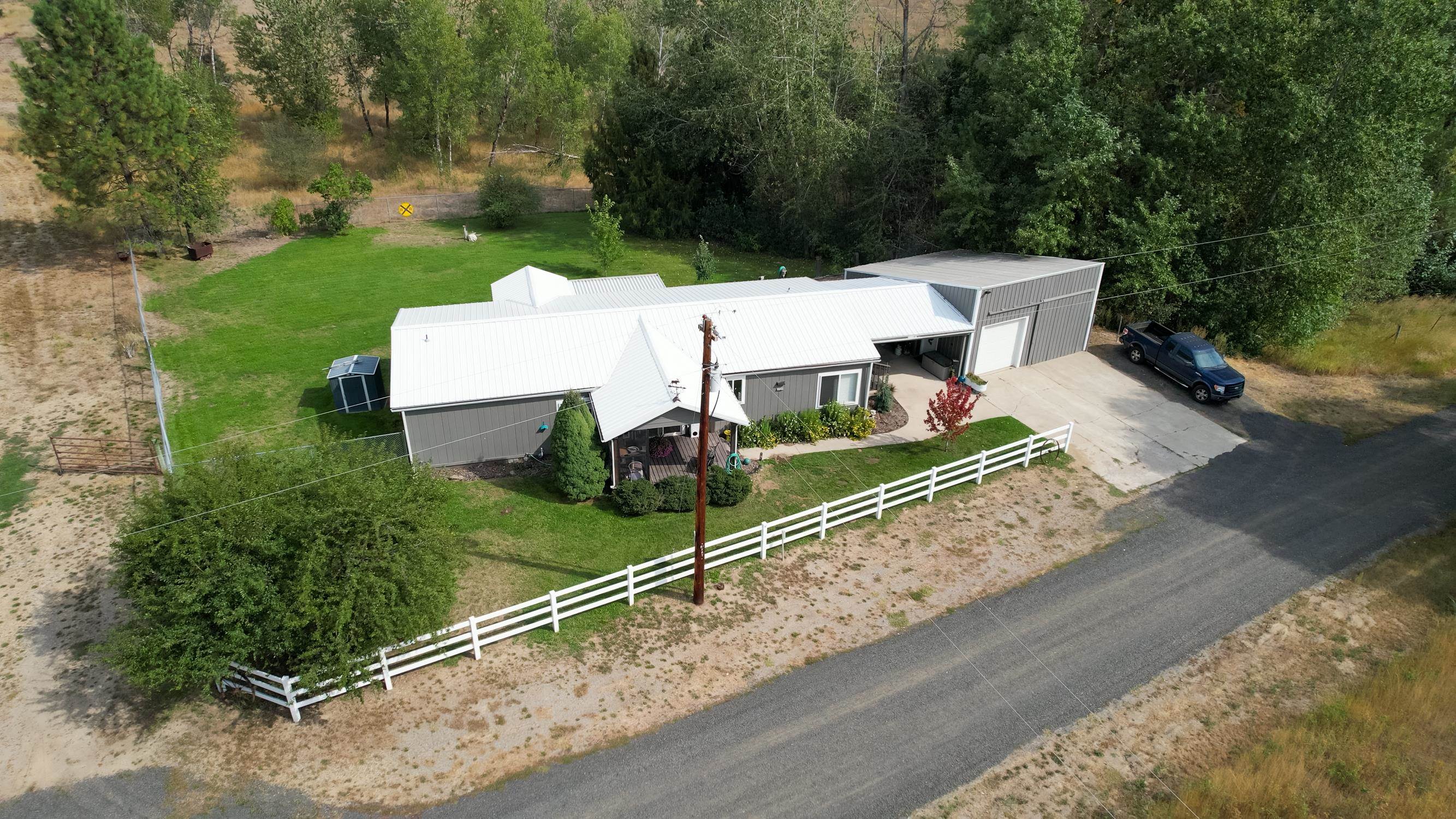 29126 North Sherman Road Deer Park, WA 99006 - Photo 1 of 28 Gallery Image 1