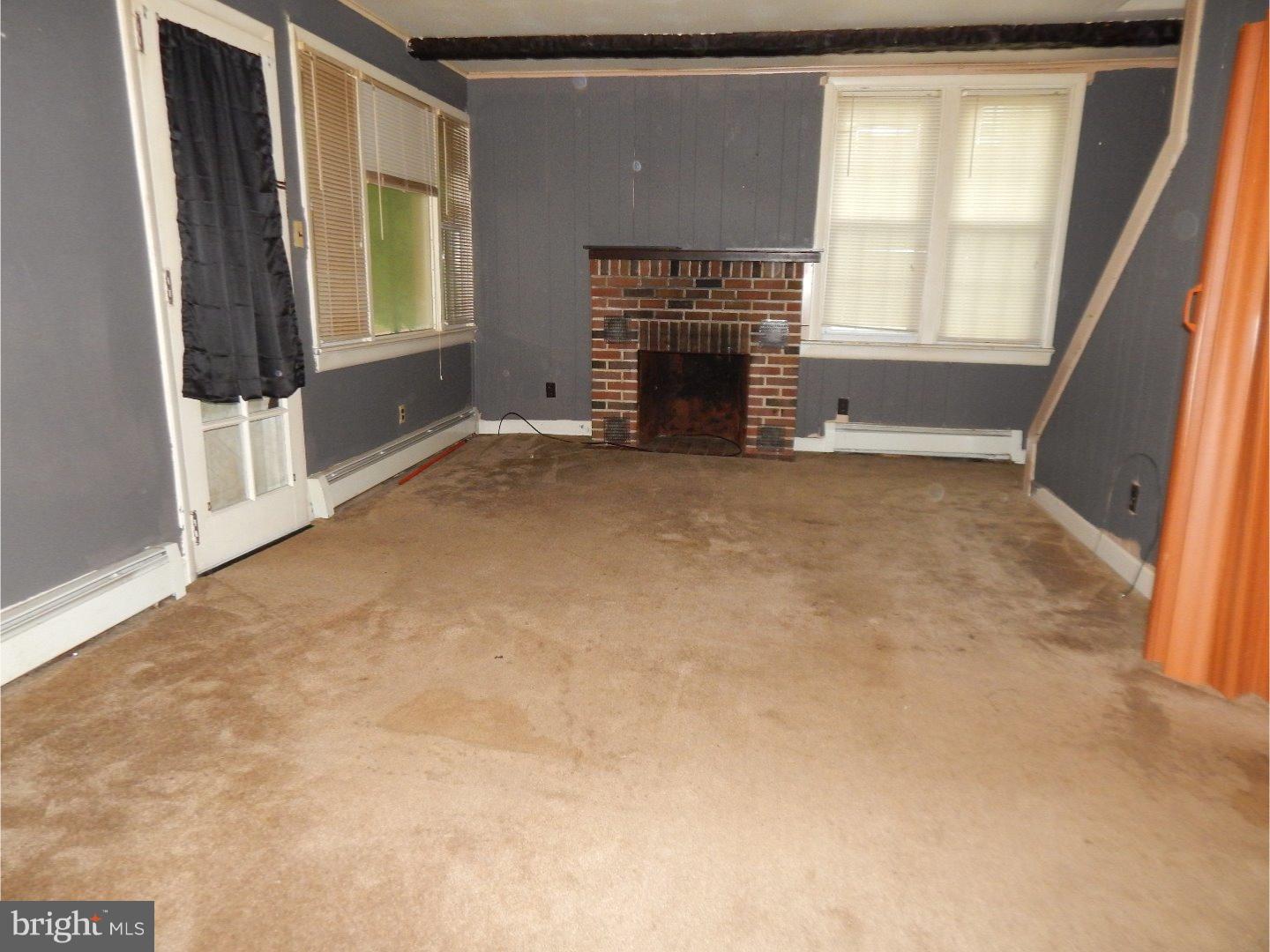 1025 Riverside Drive Pottstown, PA 19465 - Photo 2 of 7 Gallery Image 2