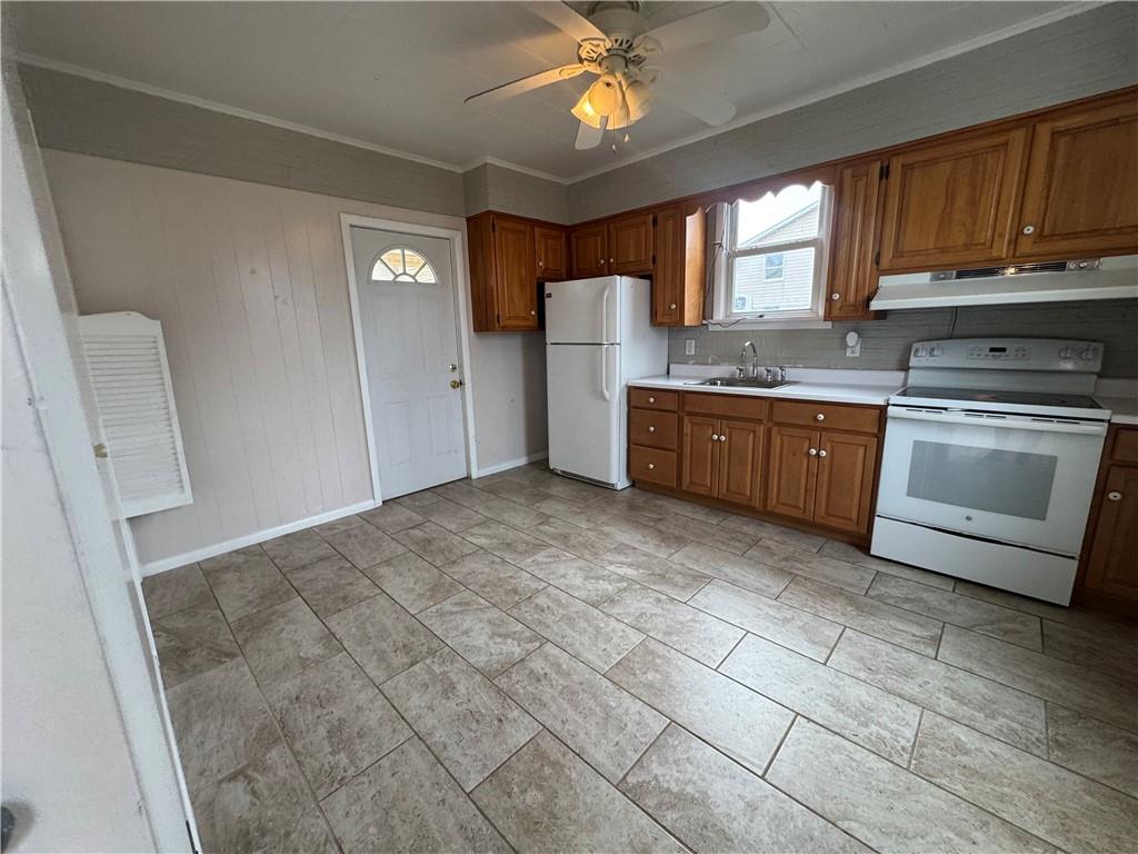 402 Cyrus Street Point Marion, PA 15474 - Photo 18 of 38