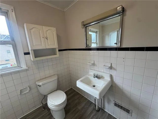 $125,000 | 402 Cyrus Street, Point Marion, PA 15474