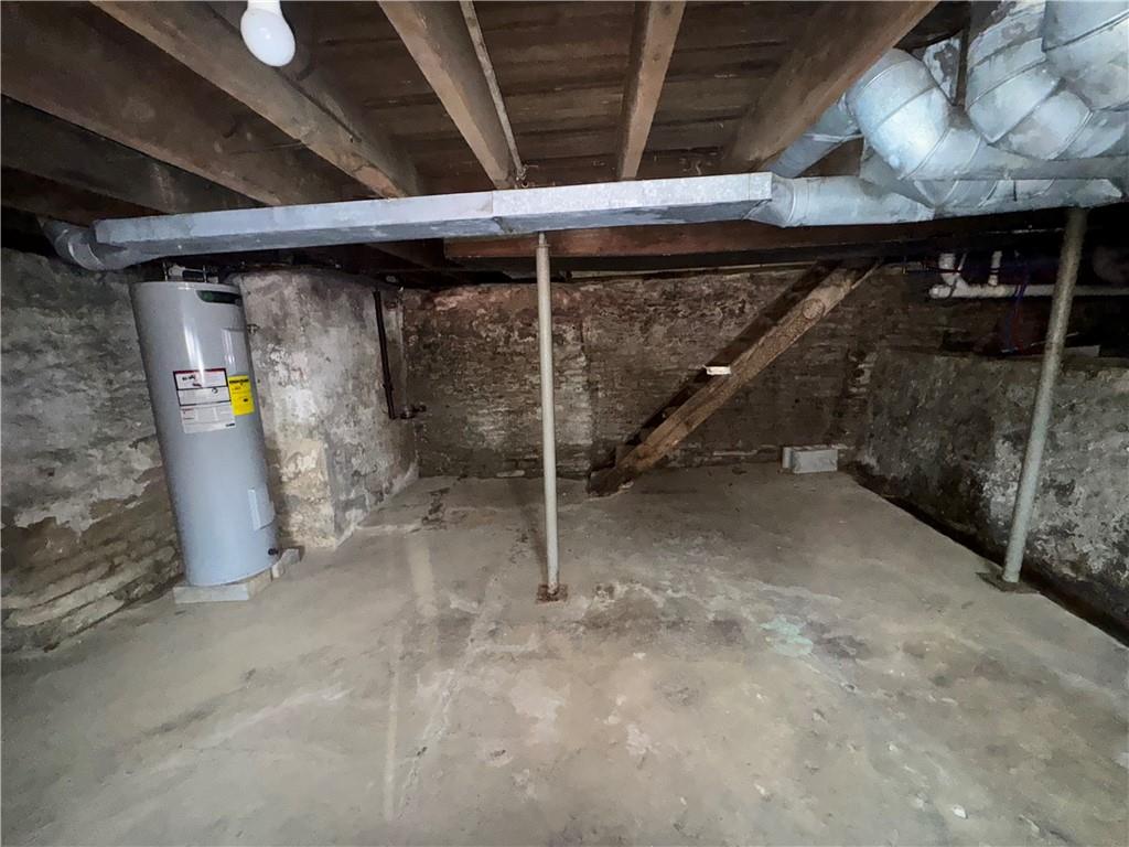 402 Cyrus Street Point Marion, PA 15474 - Photo 35 of 38