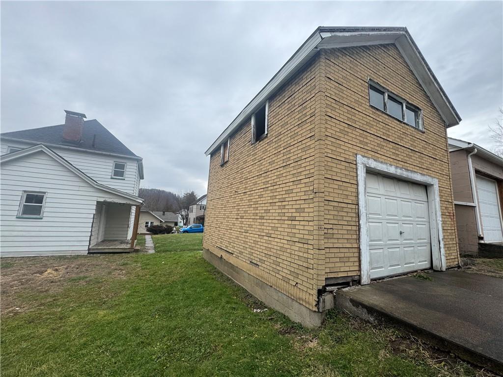 402 Cyrus Street Point Marion, PA 15474 - Photo 36 of 38