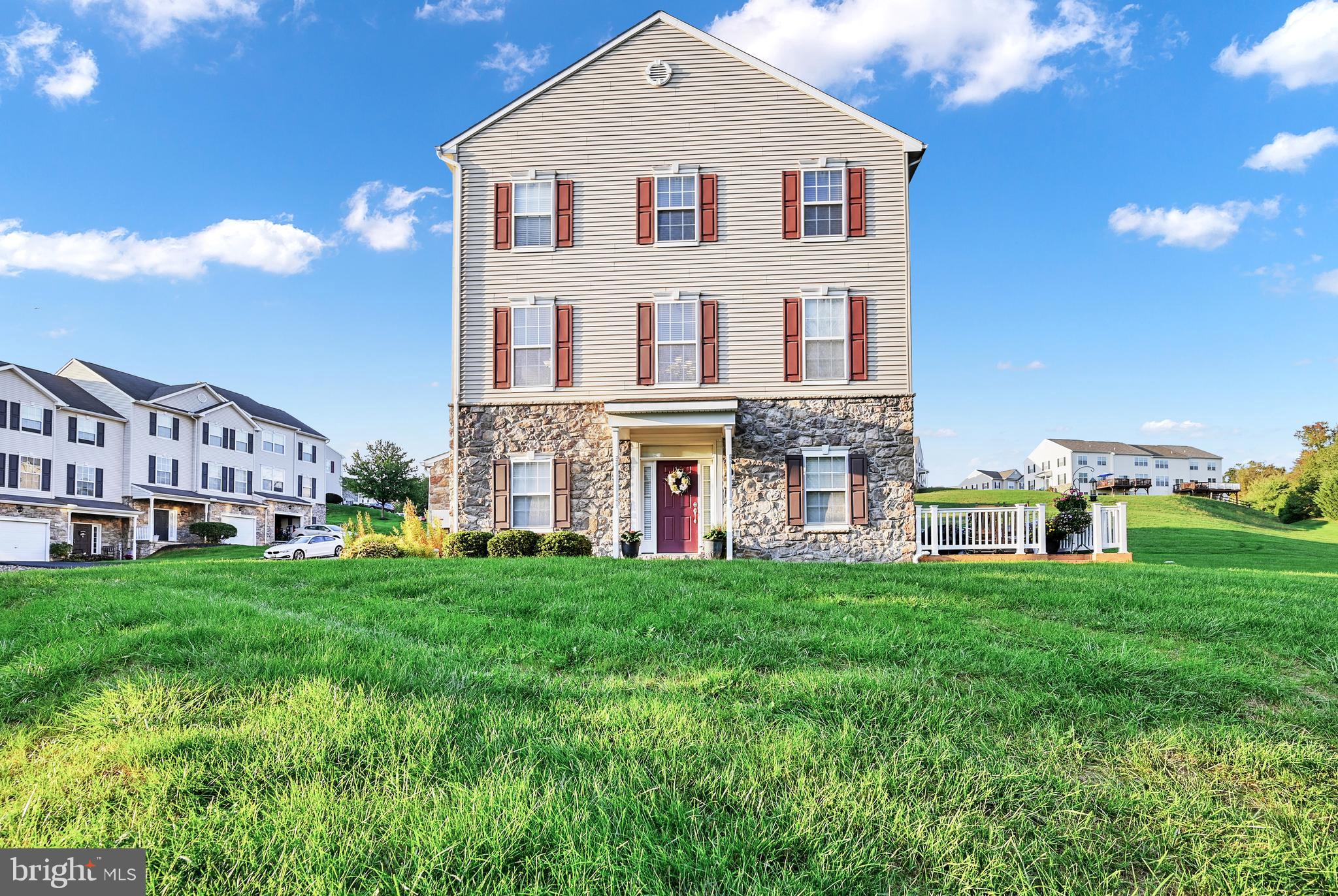 427 Marion Road York, PA 17406 - Photo 1 of 45 Gallery Image 1