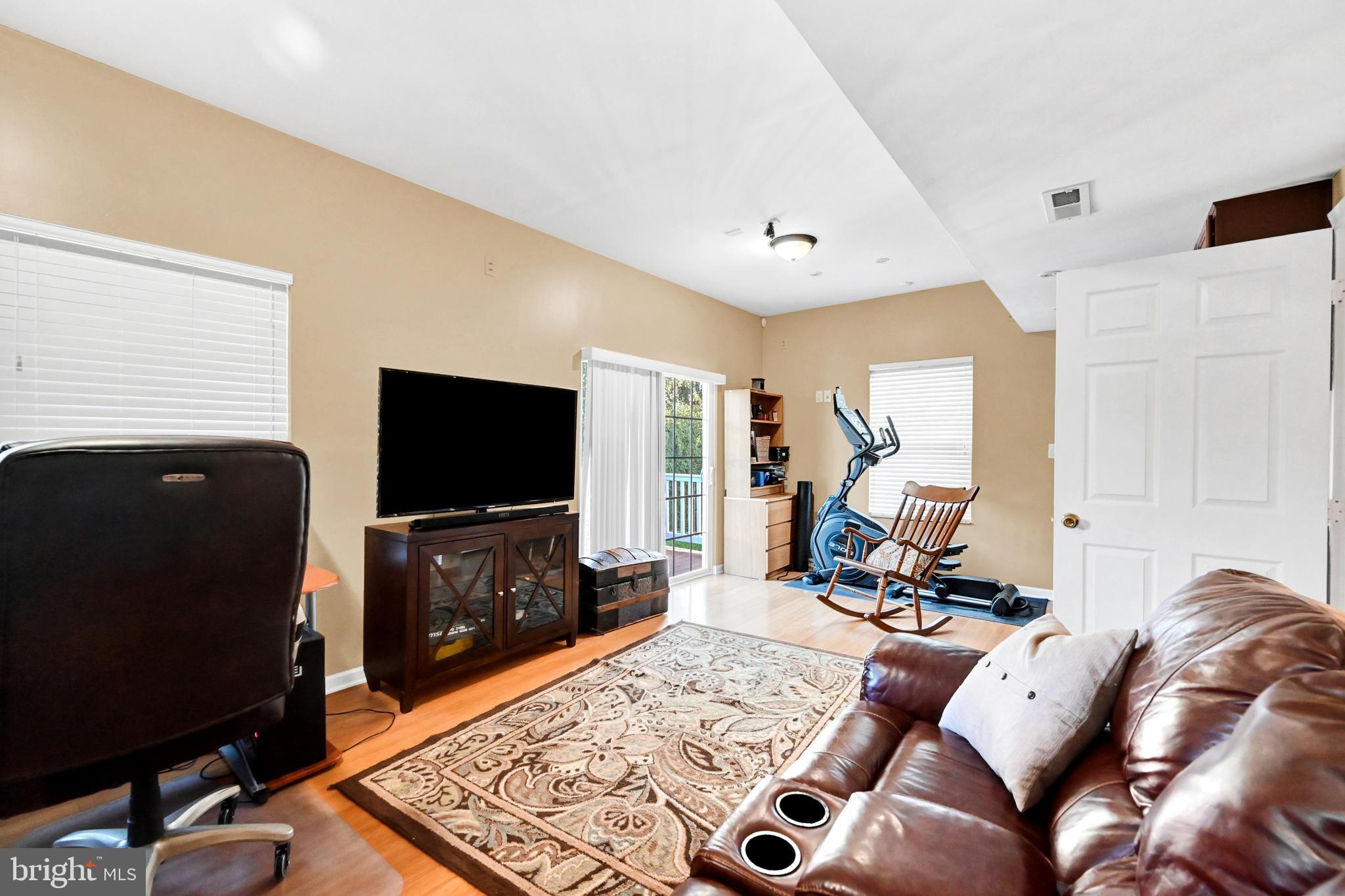 427 Marion Road York, PA 17406 - Photo 11 of 45 Gallery Image 11