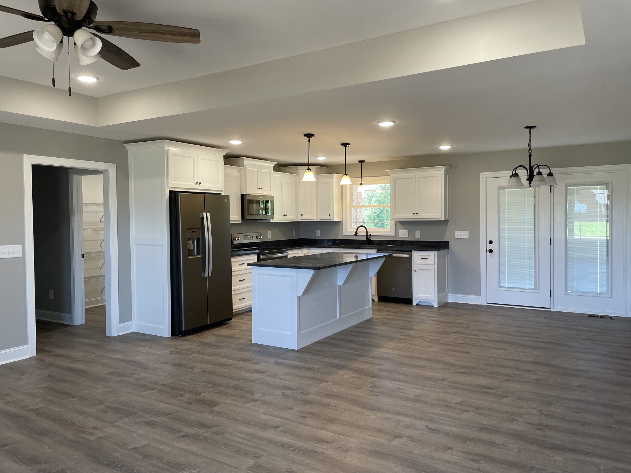 14 Ray Court Mount Pleasant, TN 38474 - Photo 4 of 17 Gallery Image 4