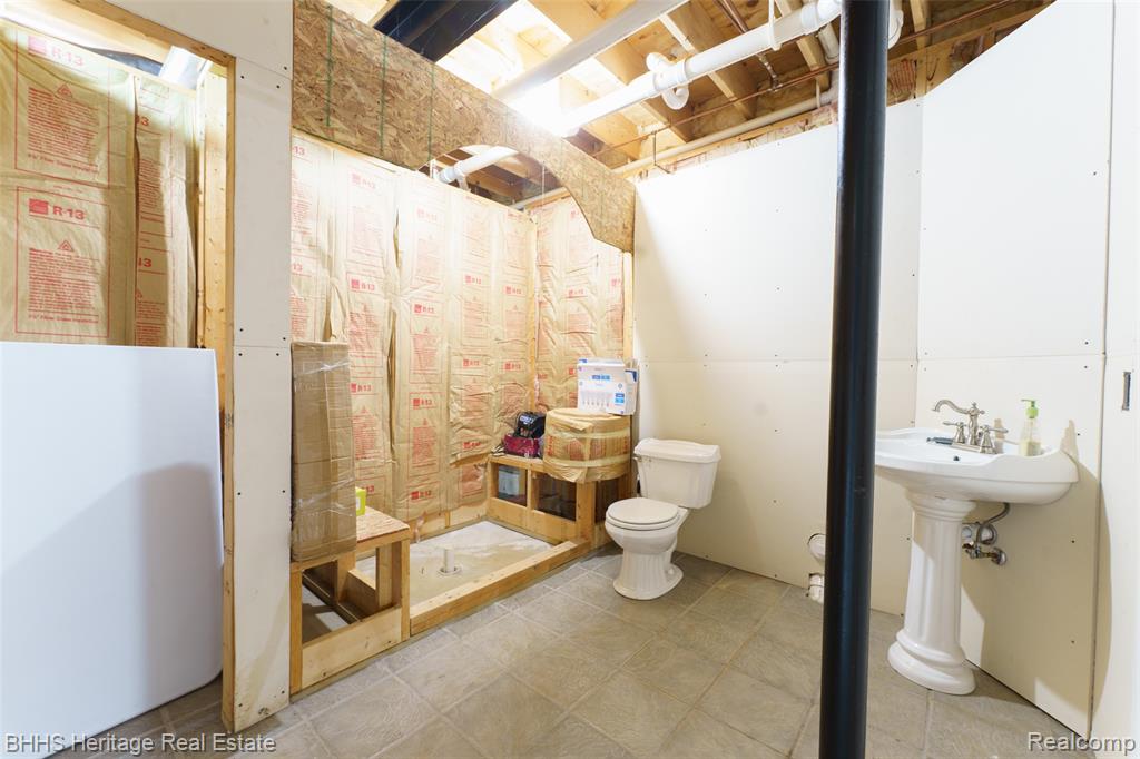 6952 Sharpe Road Fowlerville, MI 48836 - Photo 40 of 57