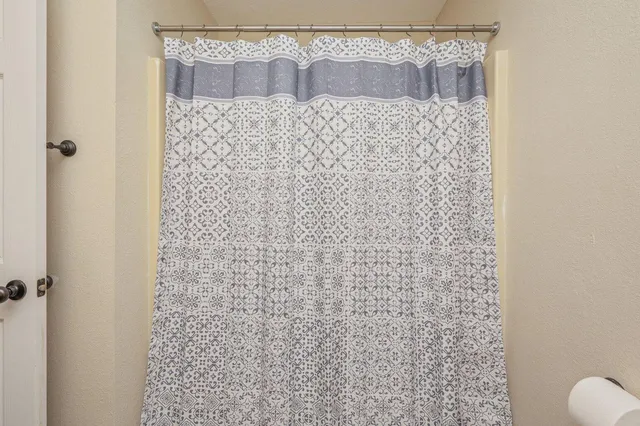 $1,600 | 212 Grand Prix Drive, Crestview, FL 32536