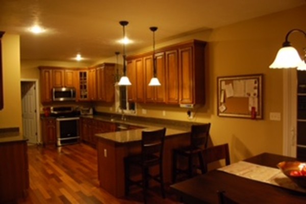 22 Roland Way Milford, MA 01757 - Photo 2 of 25 Gallery Image 2