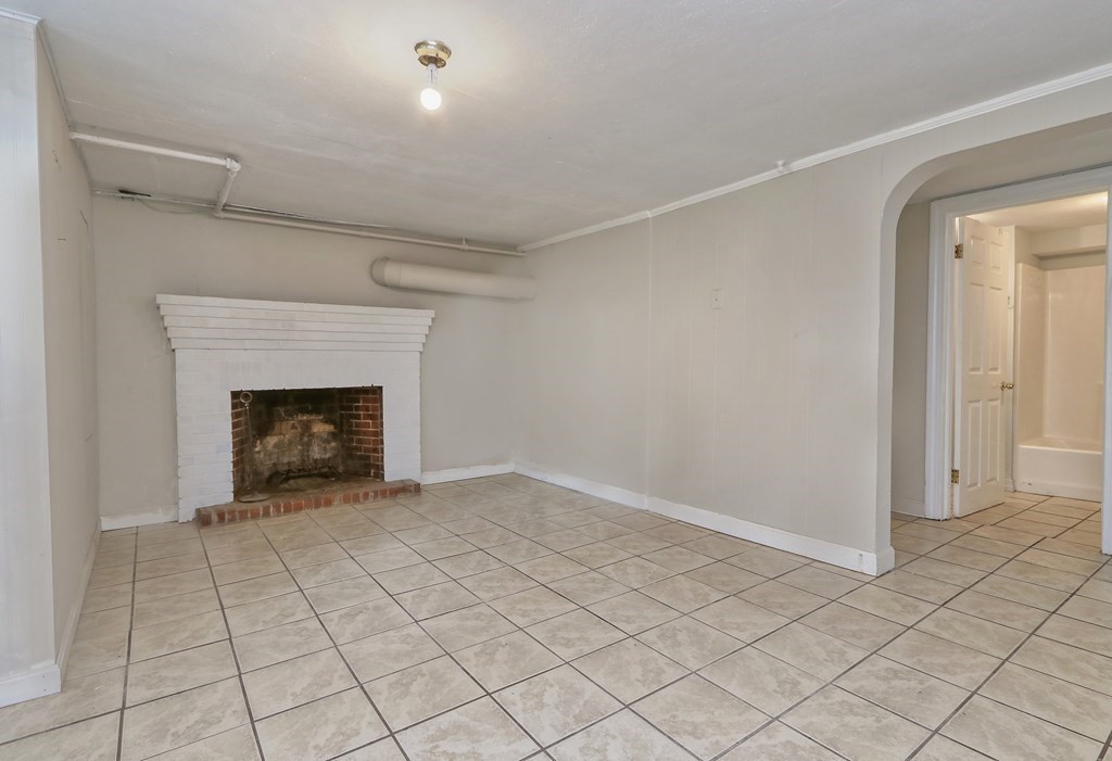 163 Rumney Road Revere, MA 02151 - Photo 17 of 27 Gallery Image 17