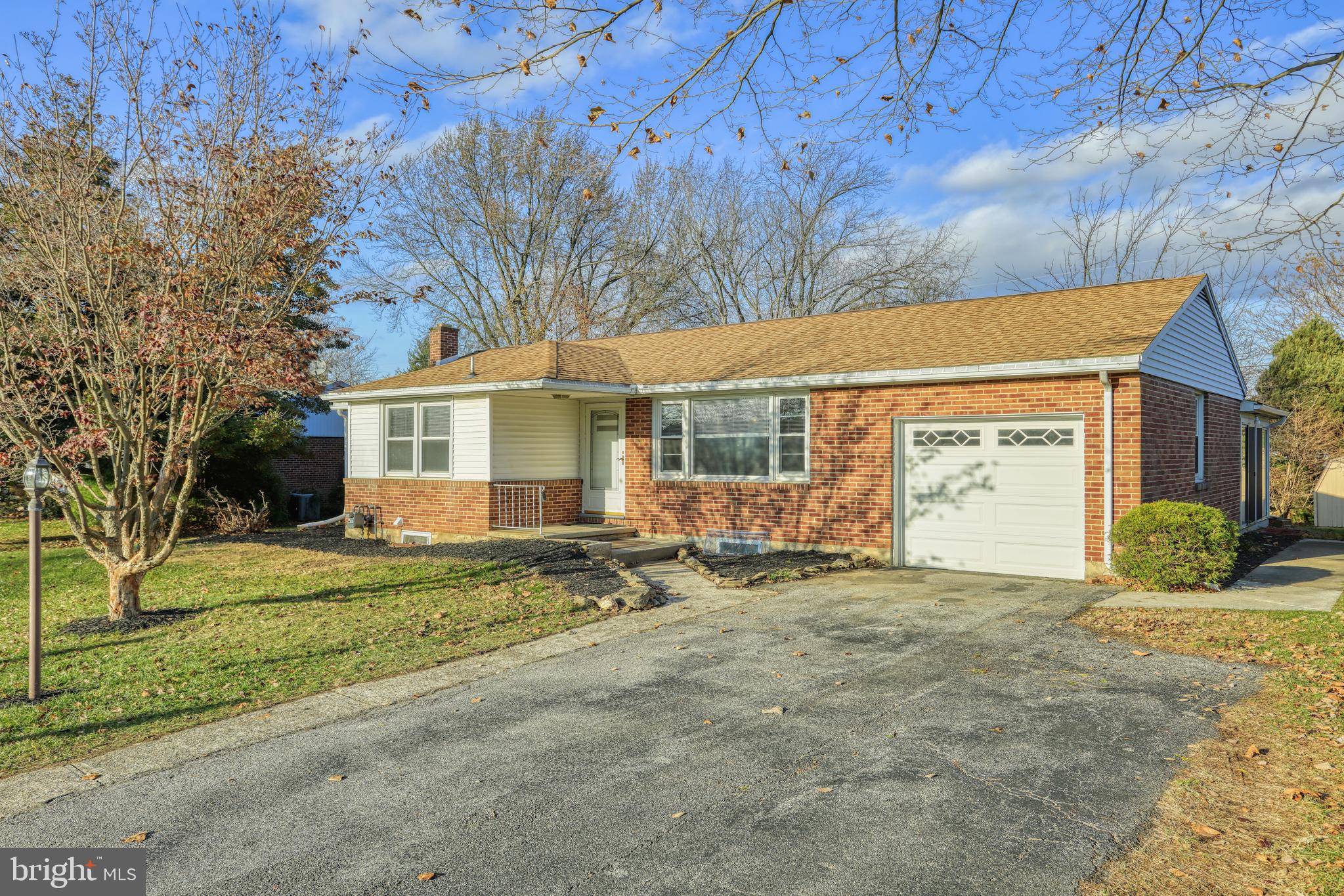 2449 Cambridge Road York, PA 17402 - Photo 1 of 39 Gallery Image 1