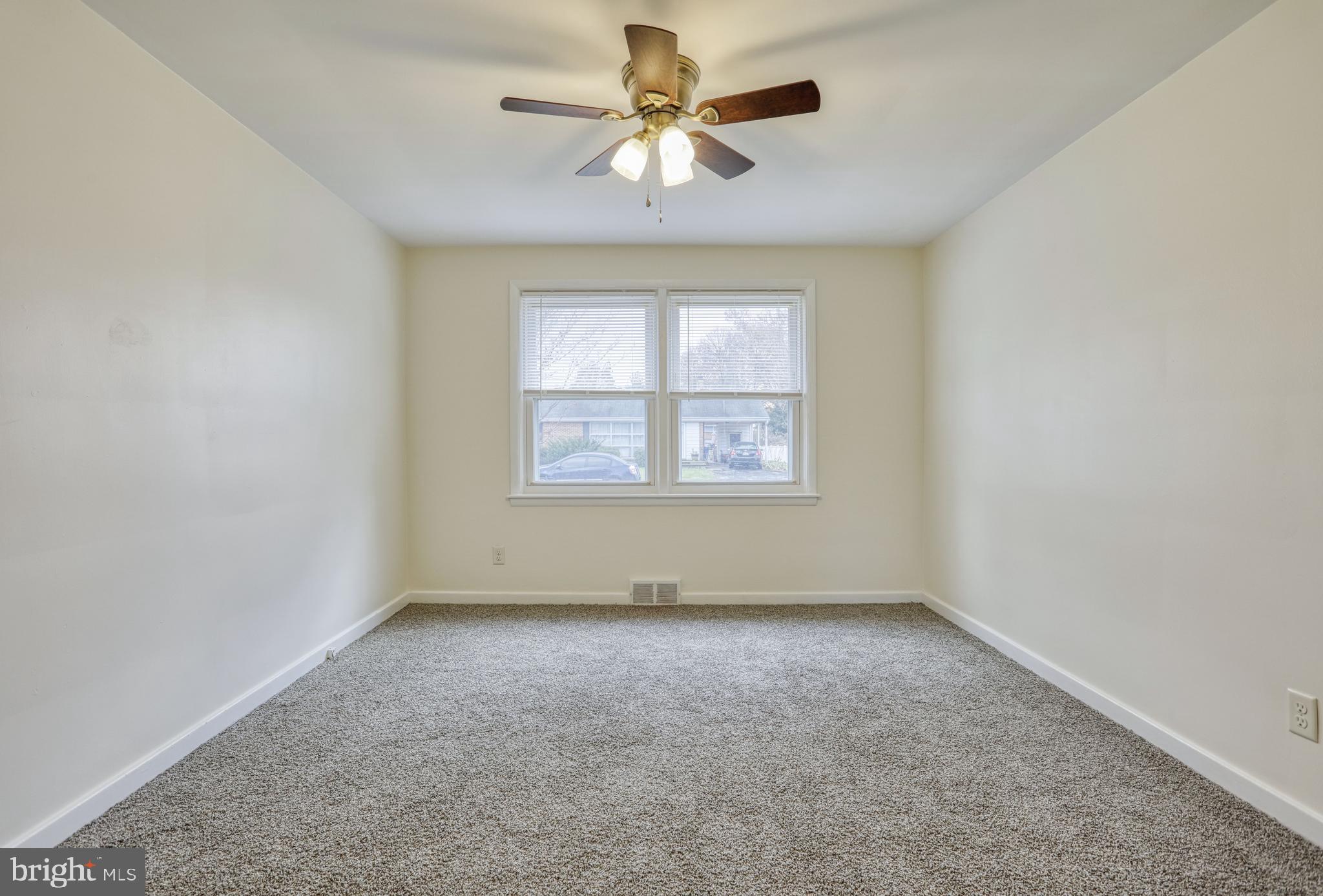 2449 Cambridge Road York, PA 17402 - Photo 27 of 39 Gallery Image 27