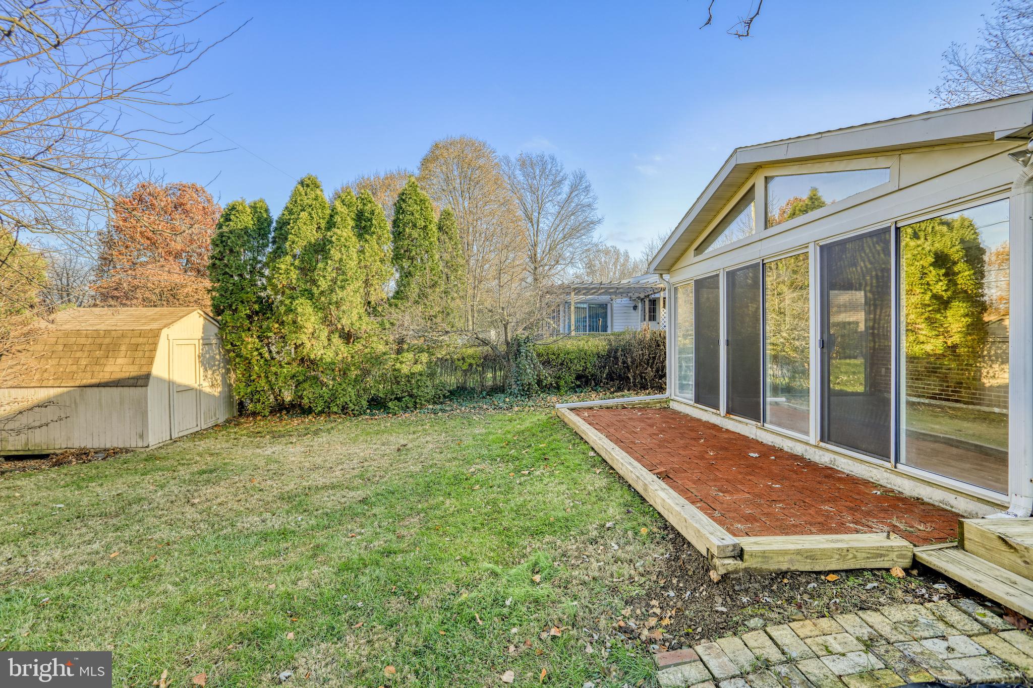 2449 Cambridge Road York, PA 17402 - Photo 7 of 39 Gallery Image 7