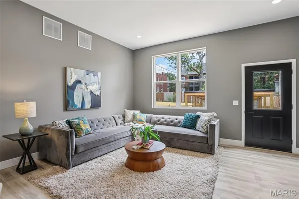 $365,000 | 2258 South Jefferson Avenue, St. Louis, MO 63104