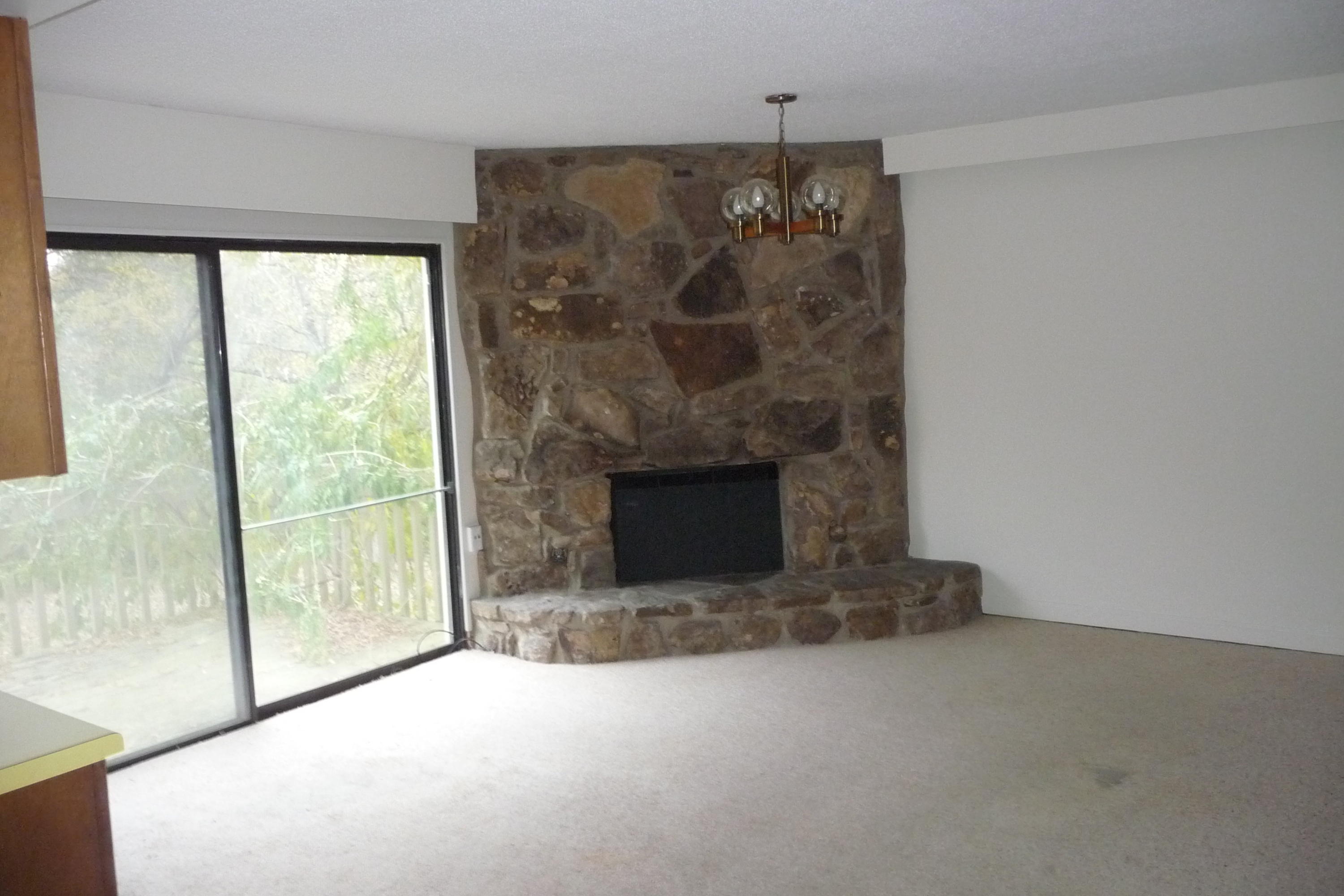 14 Brookside Drive Oak Ridge, TN 37830 - Photo 6 of 12 Brookside Fireplace