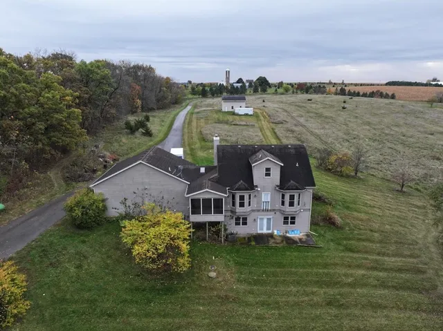 $1,200,000 | 3428 Bluto Boulevard, Mount Horeb, WI 53572