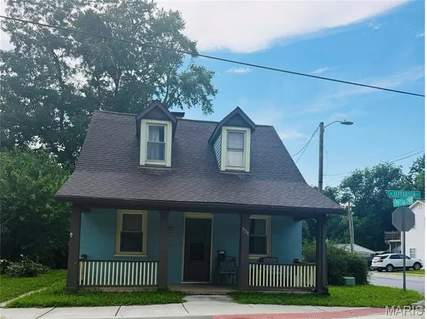 $189,000 | 223 North Jefferson Street, Mascoutah, IL 62258