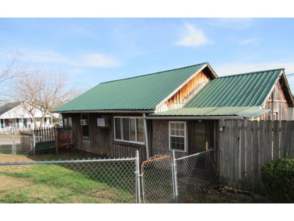 642 Riverside Avenue Kingsport, TN 37660 - Photo 8 of 9 Photo 8