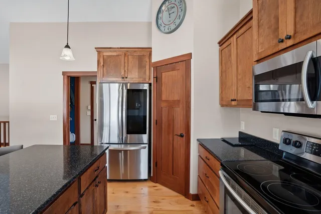 $499,900 | 354 Glenmeadow Street, River Falls, WI 54022