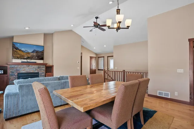 $499,900 | 354 Glenmeadow Street, River Falls, WI 54022