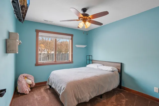 $499,900 | 354 Glenmeadow Street, River Falls, WI 54022